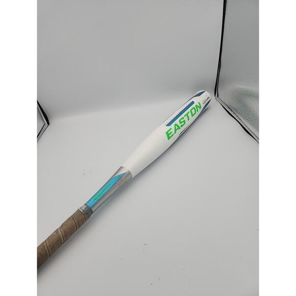 Easton Cyclone FP16CY Fastpitch Softball Bat 30" 20oz /2‎ 1/4 Dia - Picture 1 of 8